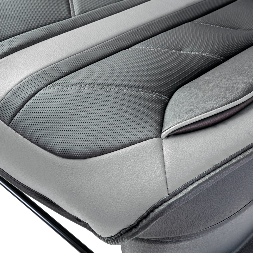 Каркасные 3D накидки на передние сиденья "Car Performance", 2 шт., экокожа CUS-3012 BK/GY